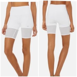 ALO Yoga biker shorts